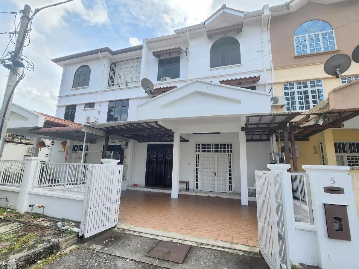 Casa de Férias Solok Burma Vacation Home @ Gurney Penang George Town